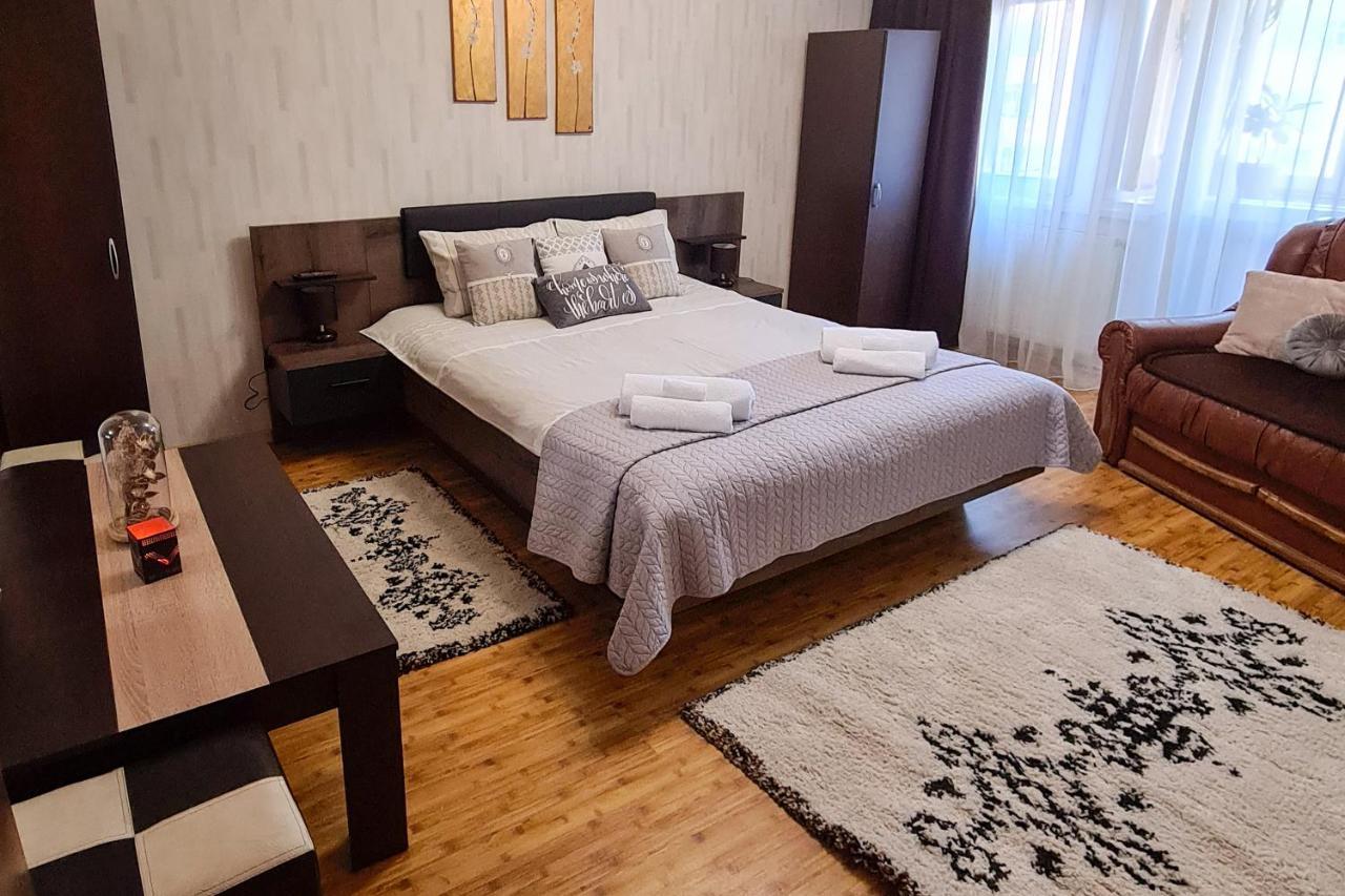 Central Park Apartment 투르다 외부 사진