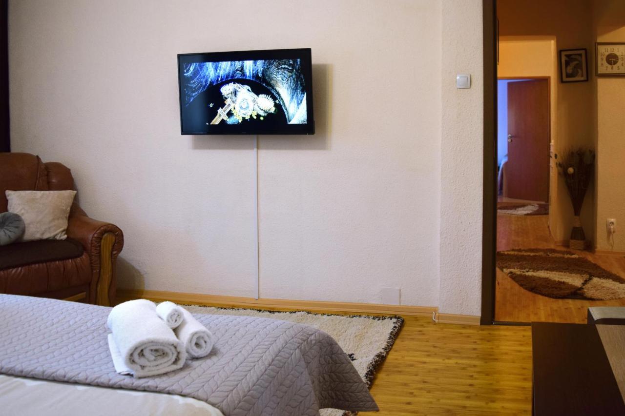 Central Park Apartment 투르다 외부 사진