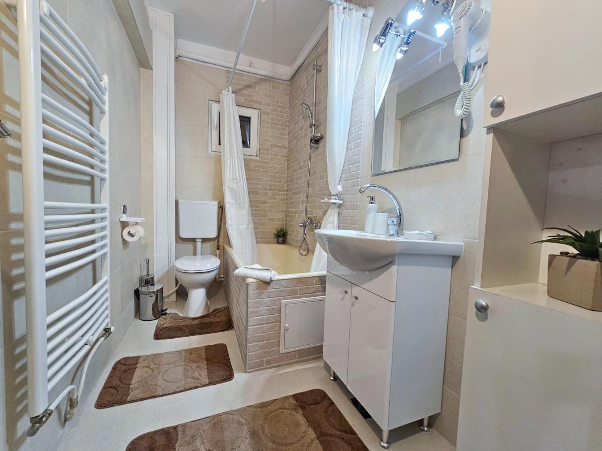 Central Park Apartment 투르다 외부 사진